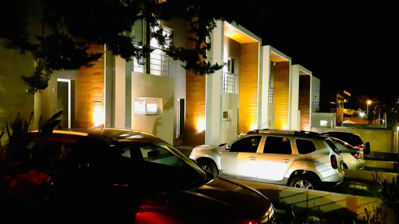 Ananda Apart Tandil - Dptos En Alquiler Temporario Exterior foto